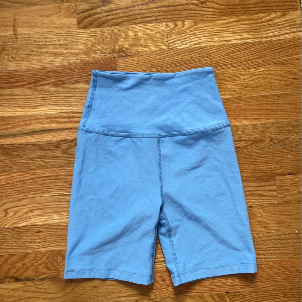 Beyond Yoga high rise biker shorts worn once!